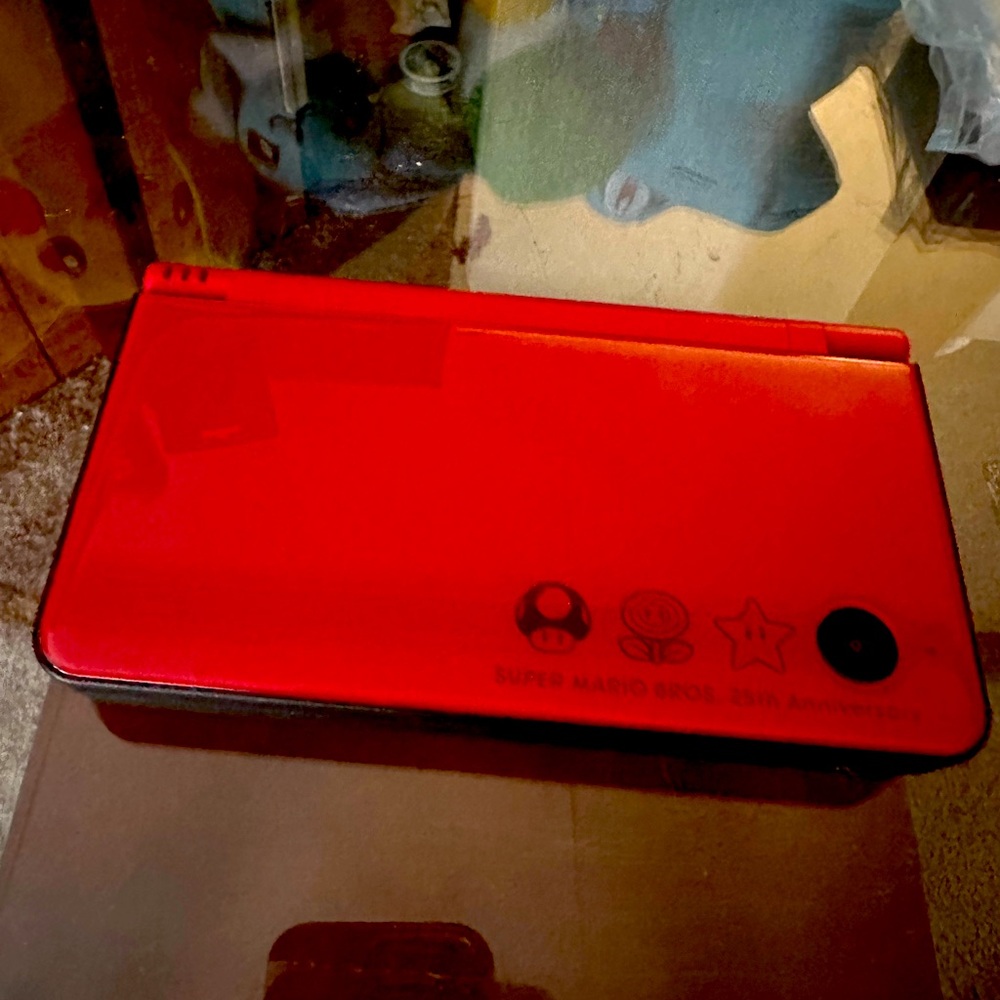 Modded Nintendo DSi XL - Mario 25th Included all Pokemon, Zelda, 350+ games